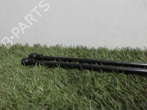 Tailgate lift support SEAT TOLEDO III (5P2) 2.0 TDI 16V | BP25393831C138 