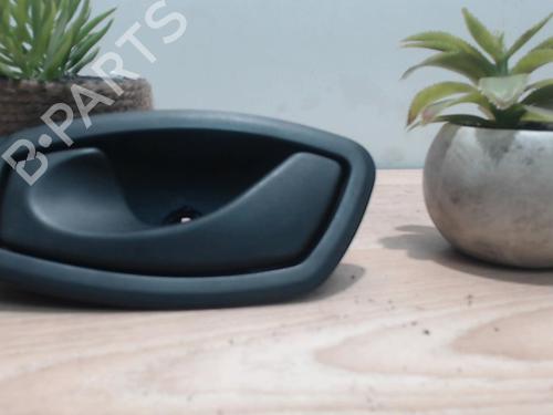 Used Front left interior door handle RENAULT MEGANE III Hatchback (BZ0/1_, B3_) 1.5 dCi (106 hp) 25414795