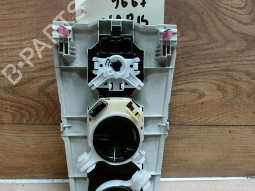 Comando chauffage TOYOTA YARIS (_P9_) 1.3 VVT-i (SCP90_, SCP90R) (87 hp) 31238782