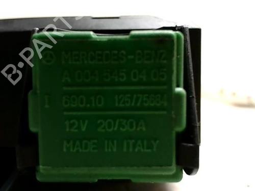 Fuse box MERCEDES-BENZ VITO Van (W638) 112 CDI 2.2 (638.094) | BP26679742E1 