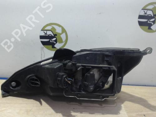 Used Right headlight FORD FOCUS I (DAW, DBW) 1.8 TDCi (115 hp) 31218619