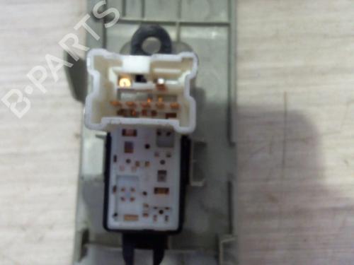 Right front window switch NISSAN MICRA III (K12) 1.2 16V | BP25408416I26