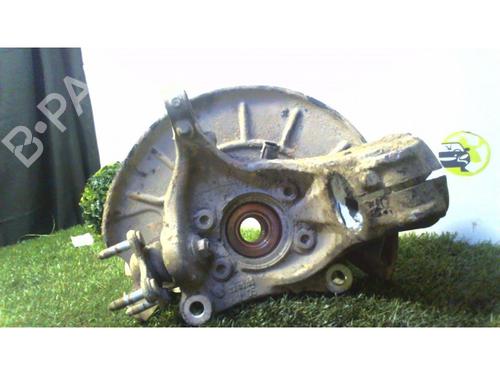 Fusee links voor VW PASSAT B6 Variant (3C5) 2.0 TDI (170 hp) 30665423