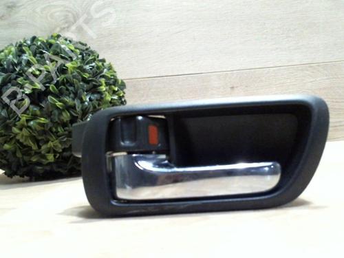 Used Rear right interior door handle TOYOTA COROLLA Verso (ZER_, ZZE12_, R1_) 2.2 D-4D (AUR10_, AUR10R) (136 hp) 25402124