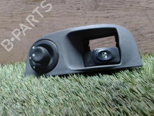 Left front window switch RENAULT MEGANE I (BA0/1_) 1.6 16V (BA04, BA0B, BA11, BA1J, BA16, BA19, BA1K, BA1V,... | BP31238109I27