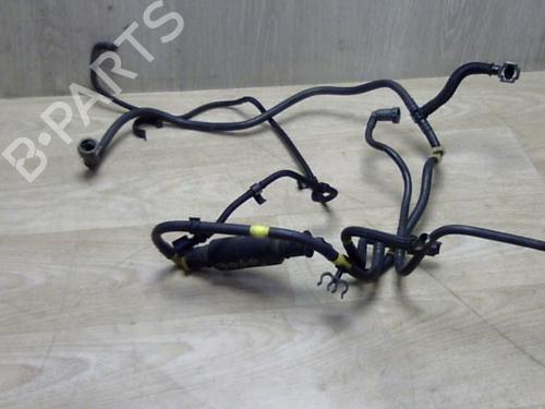 Used Fuel pump Fuel pump OPEL ZAFIRA / ZAFIRA FAMILY B (A05) 1.9 CDTI (M75) (100 hp) 25401467 25401467