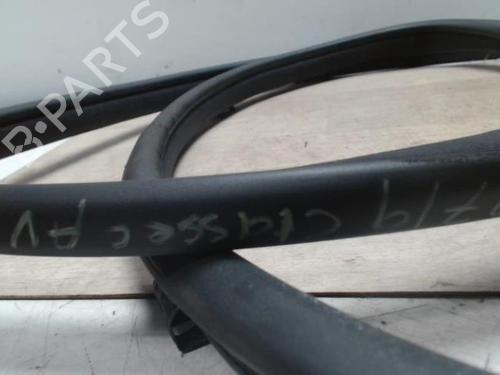 Rubber door seal MERCEDES-BENZ C-CLASS (W203) C 200 CDI (203.004) | BP25422129C142 
