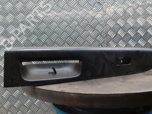 Used Right front window switch Right front window switch KIA VENGA (YN) 1.4 CRDi 90 (90 hp) 33739649 33739649