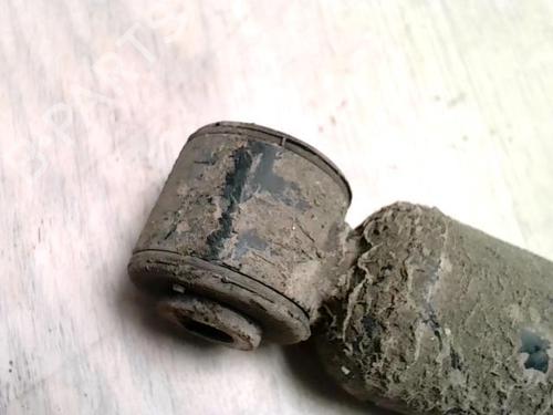 Venstre bagtil støddæmper PEUGEOT 107 (PM_, PN_) 1.0 (68 hp) 31237114