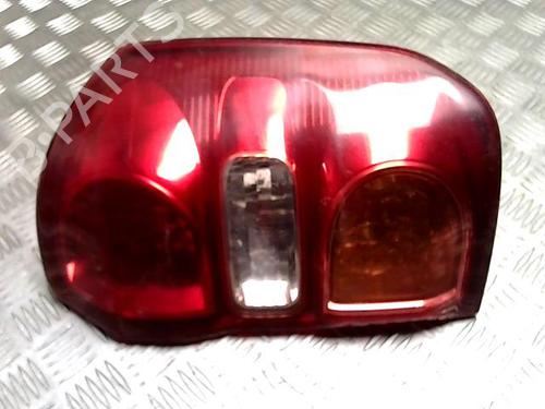 Højre baglygte Højre baglygte TOYOTA RAV 4 II (_A2_) 2.0 D 4WD (CLA20_, CLA21_, CLA20R, CLA21R) (116 hp) 33266428 33266428