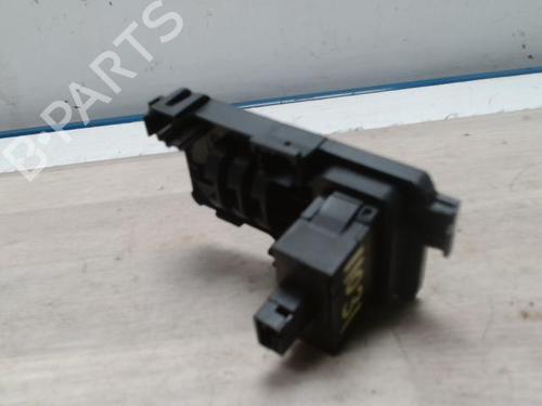 Switch PEUGEOT 5008 (0U_, 0E_) 1.6 HDi | BP25419984I30