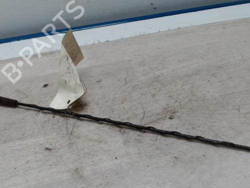 Used Antenna/Base RENAULT CLIO III (BR0/1, CR0/1) 1.5 dCi (C/BR0G, C/BR1G) (68 hp) 25420444