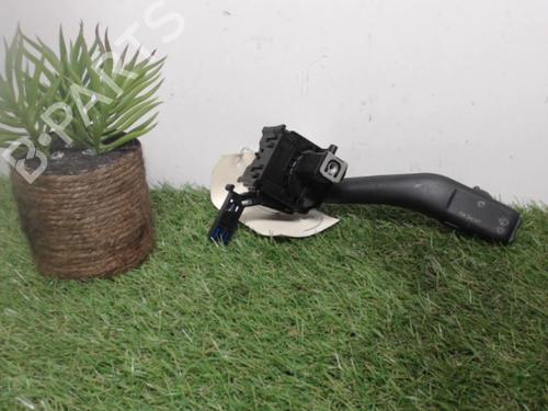 Used Switch VW TOURAN (1T1, 1T2) 1.9 TDI (105 hp) 25393085