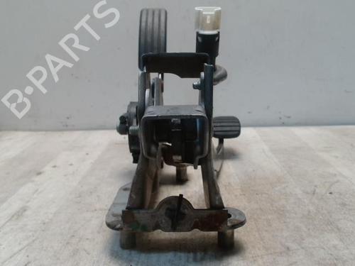 Used Pedal RENAULT MODUS / GRAND MODUS (F/JP0_) 1.5 dCi (FP0F, JP0F) (86 hp) 25427121