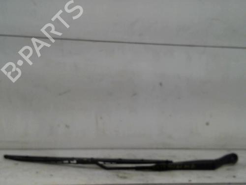Used Front windshield wiper arm NISSAN MICRA III (K12) 1.2 16V (80 hp) 25431498