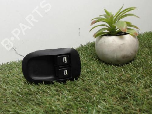 Used Switch PEUGEOT 206+ (2L_, 2M_) 1.4 HDi eco 70 (68 hp) 25395168