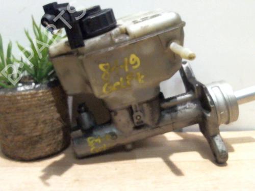 Brake master cylinder FORD FIESTA V (JH_, JD_) 1.4 TDCi | BP25413561M77