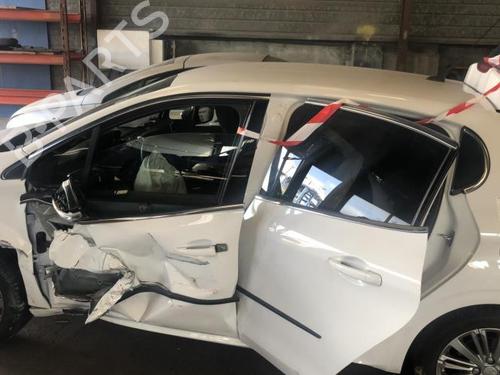 Interior roof light PEUGEOT 208 I (CA_, CC_) 1.2 THP 110 | BP28001361I8