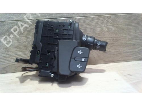 Used Switch RENAULT SCÉNIC II (JM0/1_) 1.5 dCi (JM02, JM13) (101 hp) 25384925