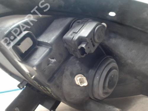 Used Right headlight CITROËN XSARA PICASSO (N68) 1.6 HDi (109 hp) 28055111