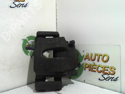 Used Right front brake caliper BMW 3 (E46) 320 d (136 hp) 25413843