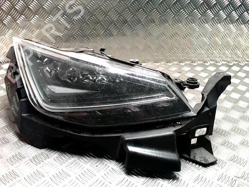 Used Right headlight Right headlight SEAT ARONA (KJ7, KJP) 1.0 TSI (116 hp) 36644987 36644987