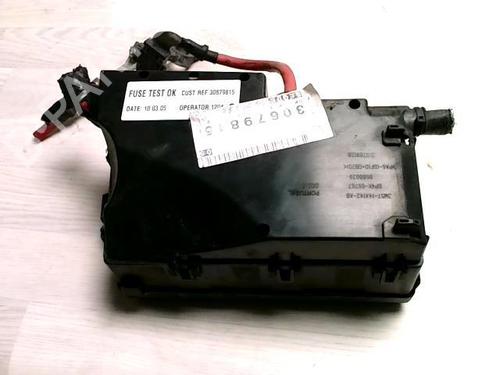 Sikringsdåse VOLVO V50 (545) 2.0 D (136 hp) 31234198