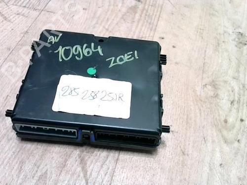 Used Fuse box RENAULT ZOE (BFM_) ZOE (88 hp) 31239616