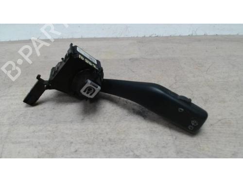 Used Switch VW TOURAN (1T1, 1T2) 2.0 TDI (170 hp) 25421334
