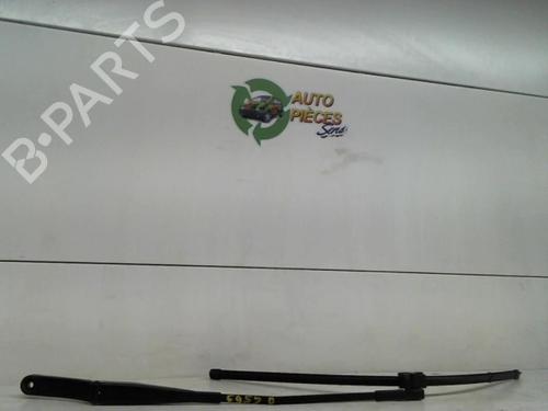 Used Front windshield wiper arm OPEL ASTRA G Hatchback (T98) 1.8 16V (F08, F48) (116 hp) 25400232