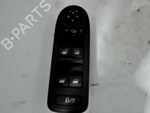 Used Left front window switch OPEL MERIVA A MPV (X03) 1.6 (E75) (87 hp) 26646244