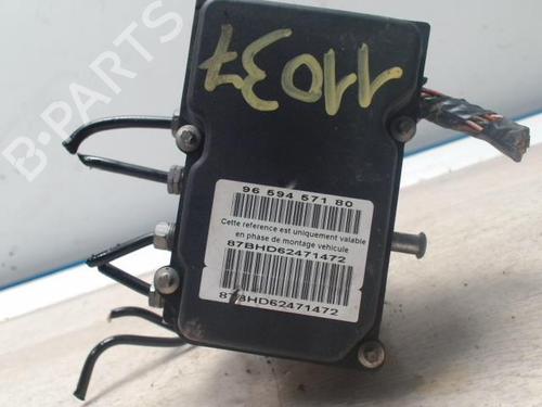 Used ABS pump CITROËN C4 I (LC_) 1.6 HDi (90 hp) 25421155