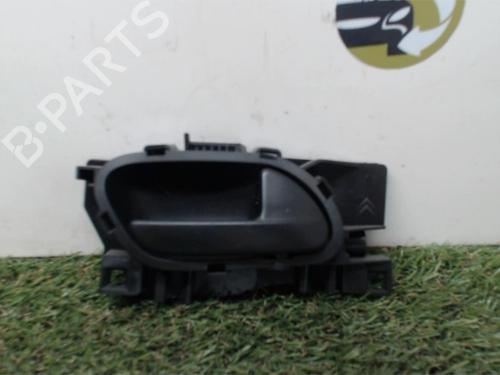 Poignée intérieure avant droite CITROËN BERLINGO / BERLINGO FIRST Box Body/MPV (M_) 1.6 HDI 90 (MB9HX, MC9HX) (90 hp) 25396781