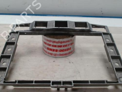 Used Middle console VW TOUAREG (7LA, 7L6, 7L7) 3.0 V6 TDI (225 hp) 25418758