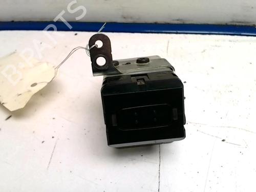 Used Ignition barrel TOYOTA COROLLA Verso (ZER_, ZZE12_, R1_) 2.2 D-4D (AUR10_, AUR10R) (136 hp) 25418098