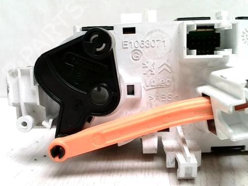 Switch PEUGEOT 208 I (CA_, CC_) 1.2 VTI 82 | BP28358102I30