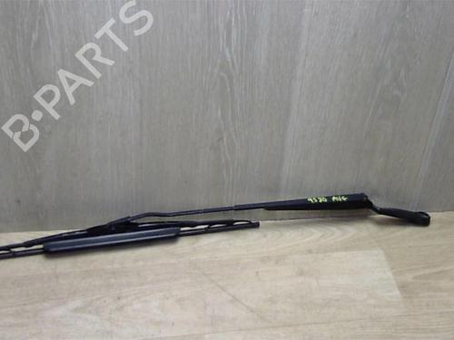 Used Front windshield wiper arm AUDI A3 (8L1) 1.8 T (150 hp) 25414013