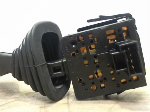 Used Switch OPEL CORSA C (X01) 1.7 DTI (F08, F68) (75 hp) 25388784
