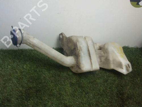 Used Windscreen washer tank CITROËN BERLINGO / BERLINGO FIRST MPV (MF_, GJK_, GFK_) 1.9 D (MFWJZ) (70 hp) 25395376