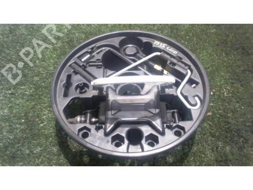 Jack Kit RENAULT CLIO II (BB_, CB_) 1.2 16V (BB05, BB0W, BB11, BB27, BB2T, BB2U, BB2V, CB05,... | BP25412179C119 