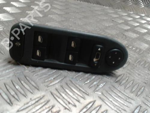 Used Left front window switch CITROËN C5 I (DC_) 2.0 HDi (DCRHZB, DCRHZE) (109 hp) 31224269