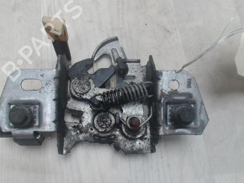 Used Hood lock VOLVO V50 (545) 2.0 D (136 hp) 31234199