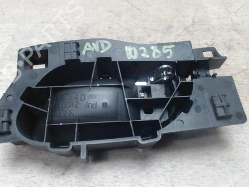 Front right interior door handle CITROËN C4 Coupe (LA_) 1.6 HDi | BP25421820I14