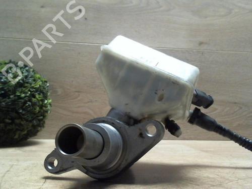 Brake master cylinder PEUGEOT 5008 (0U_, 0E_) 1.6 HDi | BP25416035M77