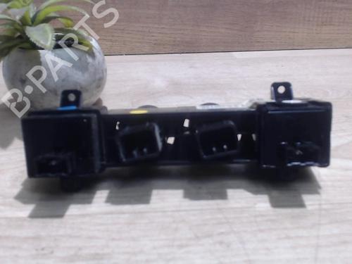 Used Switch SSANGYONG ACTYON I 200 Xdi 4WD (141 hp) 25385017