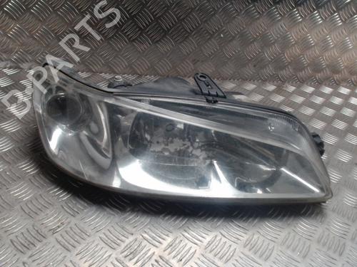 Used Right headlight Right headlight PEUGEOT 306 Hatchback (7A, 7C, N3, N5) 1.9 D (69 hp) 33469935 33469935