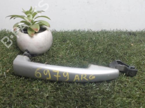 Used Rear left exterior door handle PEUGEOT 407 (6D_) 2.0 HDi 135 (6DRHRH, 6DRHRE, 6DRHRG, 6DRHRJ) (136 hp) 25394530