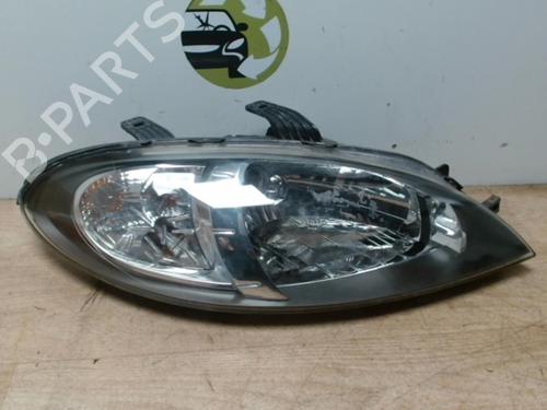 Used Right headlight CHEVROLET LACETTI (J200) 2.0 D (121 hp) 29004824