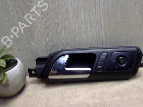 Venstre foran invendig håndtak VW POLO (9N_, 9A_) 1.2 12V (64 hp) 25410118