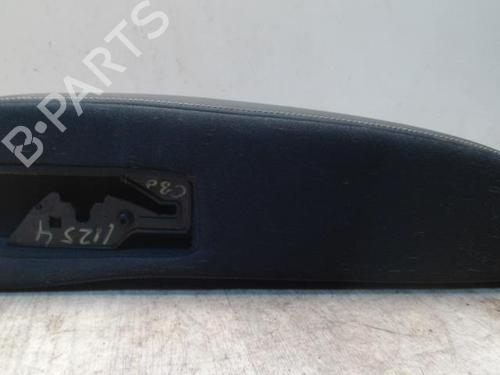 Armlæn VOLVO C30 (533) 2.0 D (136 hp) 25422472